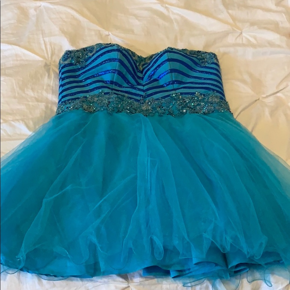 Prom/quinceañera dress